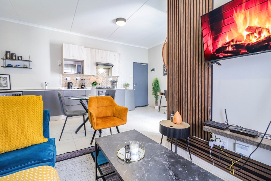 1 Bedroom Property for Sale in Erand Gardens Gauteng