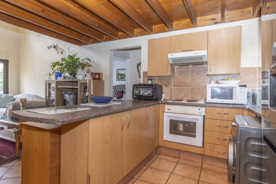 2 Bedroom Property for Sale in Douglasdale Gauteng