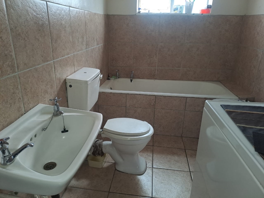 2 Bedroom Property for Sale in Rosettenville Gauteng
