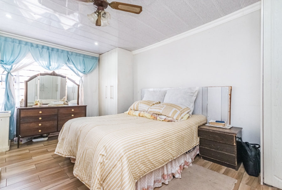 3 Bedroom Property for Sale in Dobsonville Gauteng