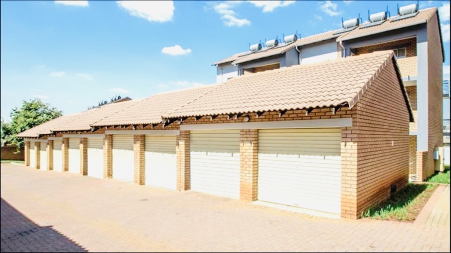 2 Bedroom Property for Sale in Sagewood Gauteng