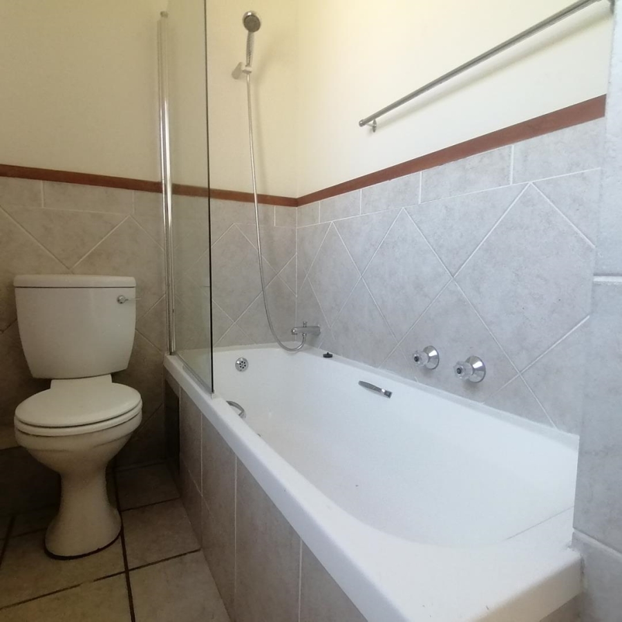 1 Bedroom Property for Sale in Paulshof Gauteng