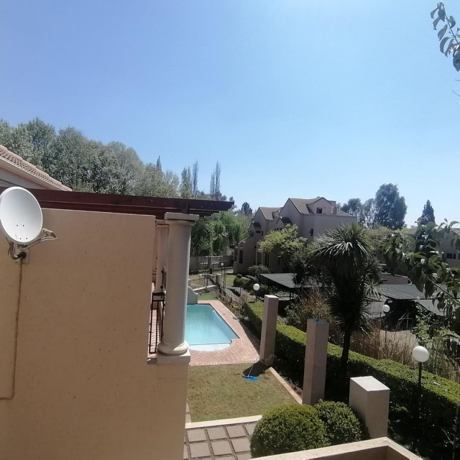 1 Bedroom Property for Sale in Paulshof Gauteng