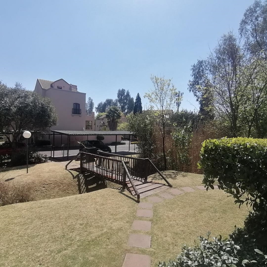 1 Bedroom Property for Sale in Paulshof Gauteng