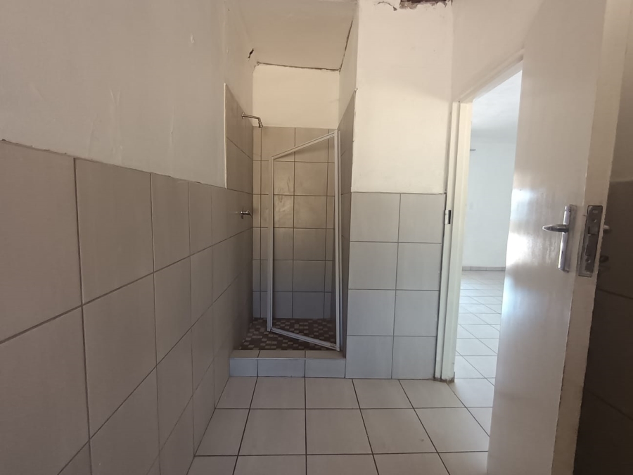 To Let 0 Bedroom Property for Rent in Kew Gauteng