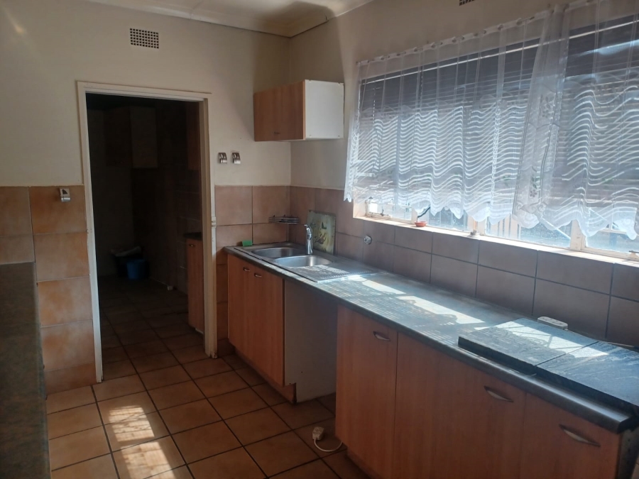 4 Bedroom Property for Sale in Croydon Gauteng