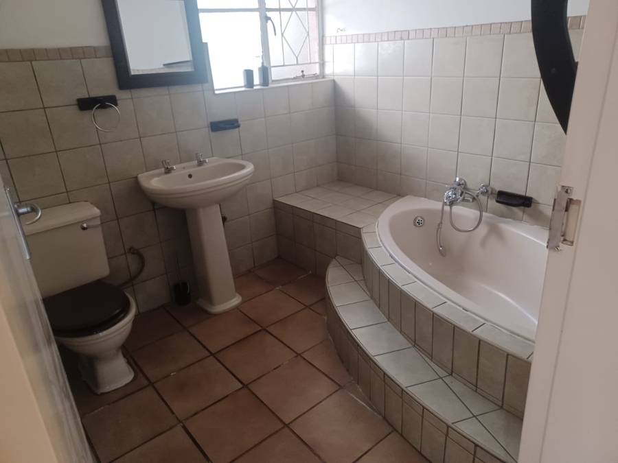 4 Bedroom Property for Sale in Croydon Gauteng