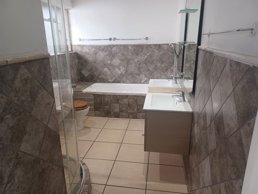 4 Bedroom Property for Sale in Croydon Gauteng