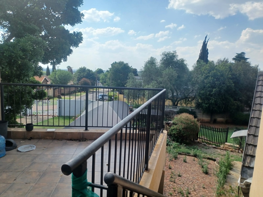 4 Bedroom Property for Sale in Croydon Gauteng