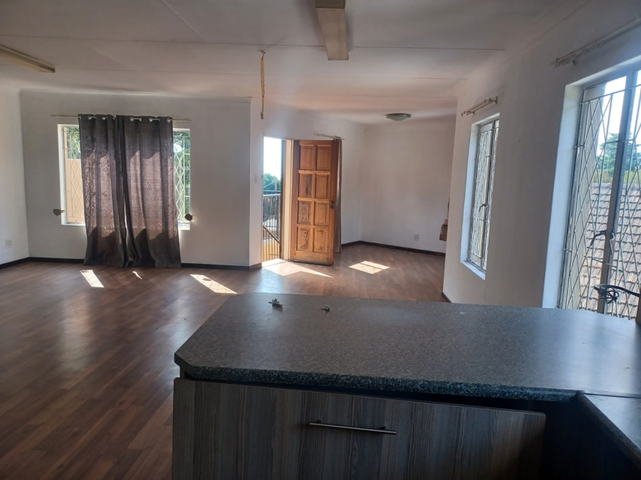 4 Bedroom Property for Sale in Croydon Gauteng