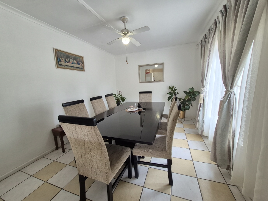 5 Bedroom Property for Sale in Primrose Gauteng