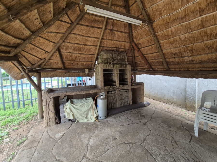 5 Bedroom Property for Sale in Primrose Gauteng