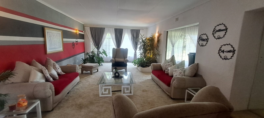 4 Bedroom Property for Sale in Freeway Park Gauteng