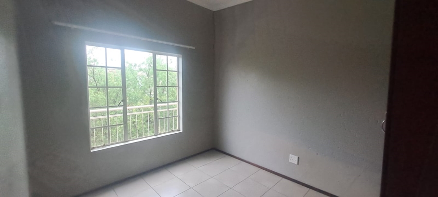 2 Bedroom Property for Sale in Norton Park Gauteng