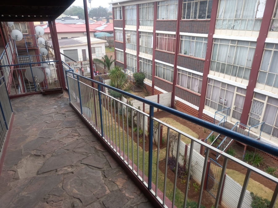 2 Bedroom Property for Sale in Kempton Park Central Gauteng