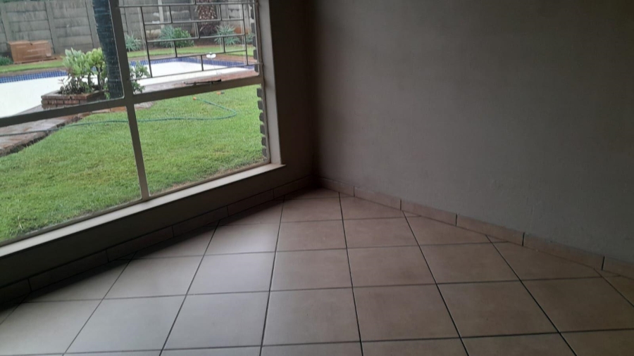 3 Bedroom Property for Sale in Sunair Park Gauteng