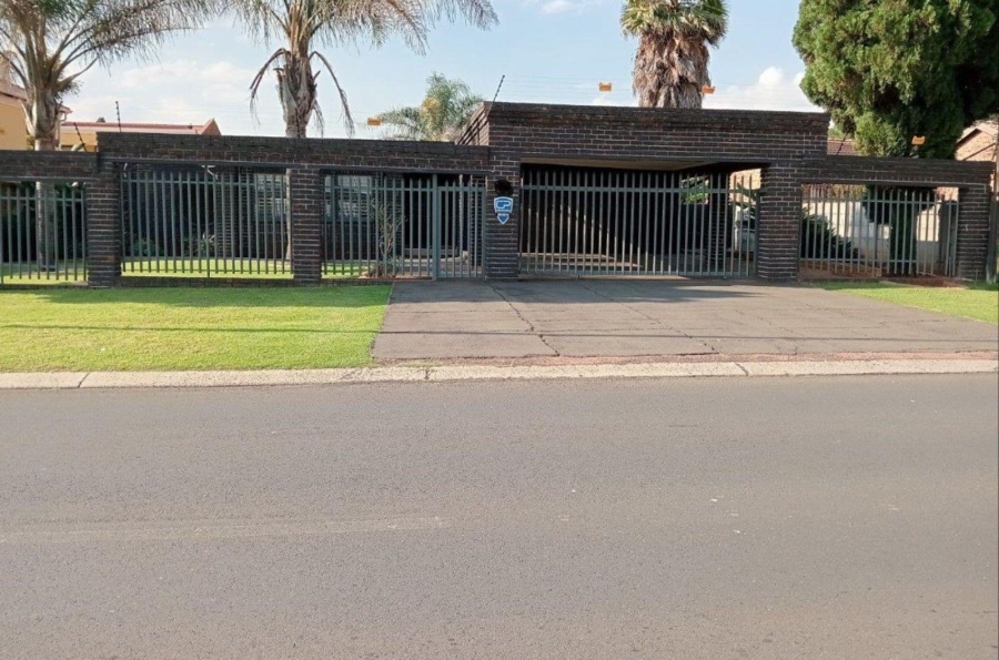 3 Bedroom Property for Sale in Sunair Park Gauteng