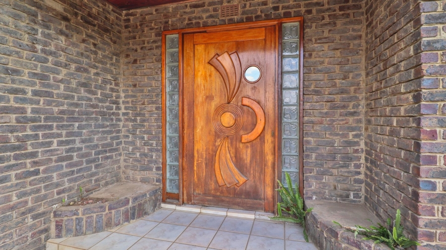 4 Bedroom Property for Sale in Sharon Park Gauteng