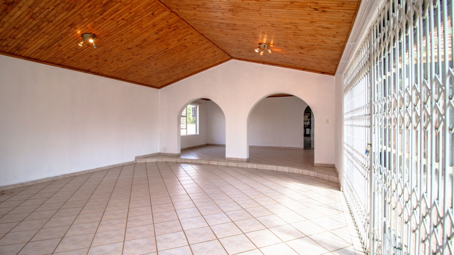 4 Bedroom Property for Sale in Sharon Park Gauteng