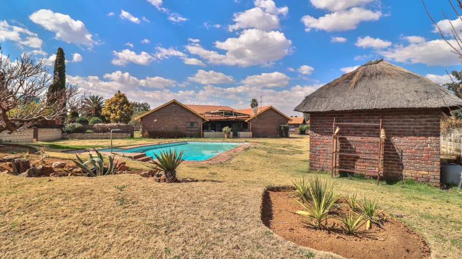 4 Bedroom Property for Sale in Sharon Park Gauteng