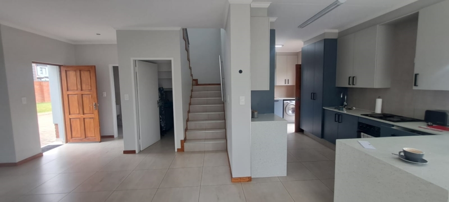 4 Bedroom Property for Sale in Caro Nome A H Gauteng