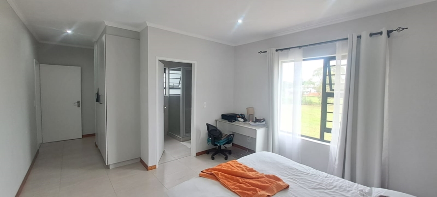 4 Bedroom Property for Sale in Caro Nome A H Gauteng