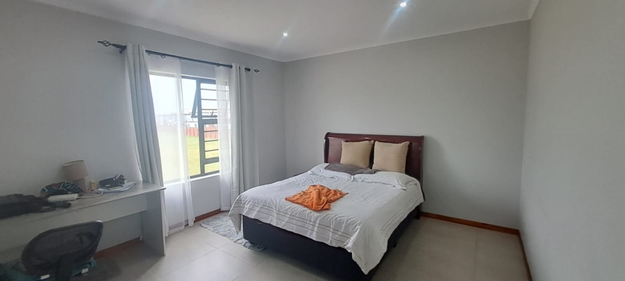4 Bedroom Property for Sale in Caro Nome A H Gauteng