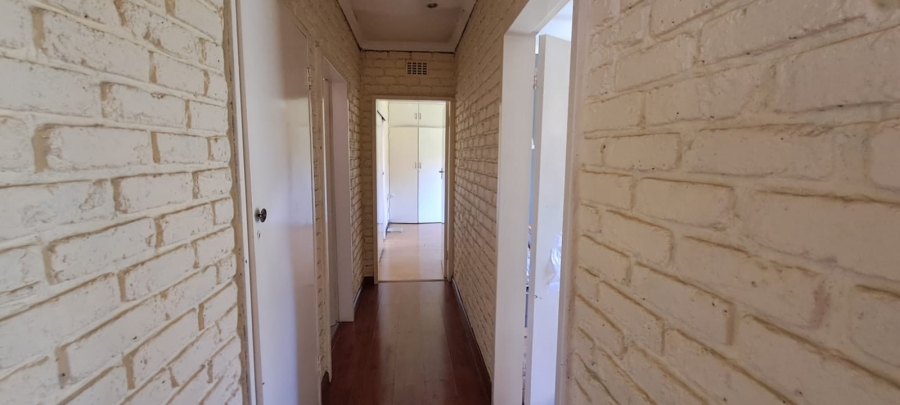3 Bedroom Property for Sale in Sunward Park Gauteng