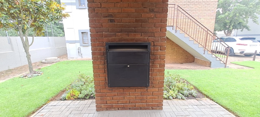 2 Bedroom Property for Sale in Rynfield Gauteng