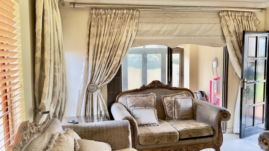 3 Bedroom Property for Sale in Albertsdal Gauteng