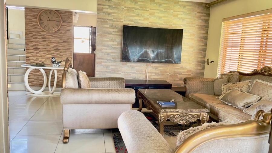 3 Bedroom Property for Sale in Albertsdal Gauteng