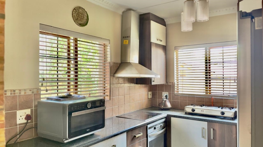 3 Bedroom Property for Sale in Albertsdal Gauteng