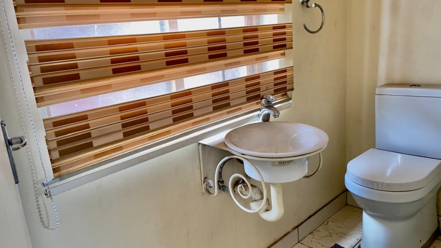 3 Bedroom Property for Sale in Albertsdal Gauteng