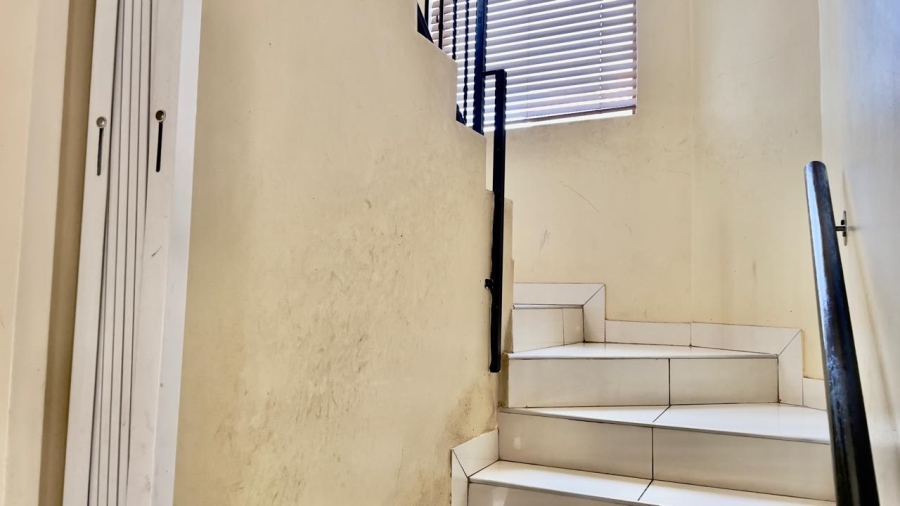 3 Bedroom Property for Sale in Albertsdal Gauteng