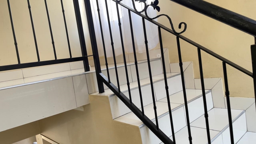 3 Bedroom Property for Sale in Albertsdal Gauteng