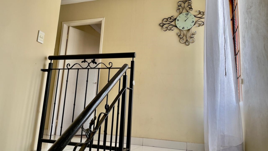 3 Bedroom Property for Sale in Albertsdal Gauteng