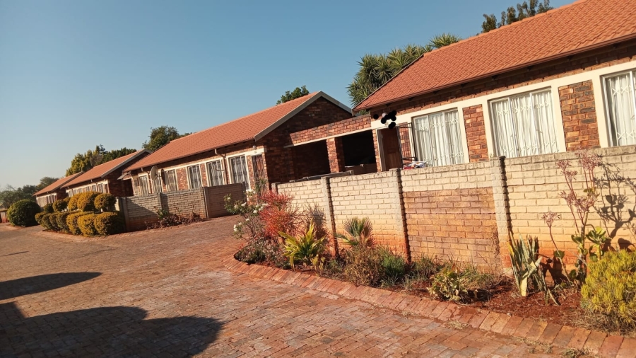 3 Bedroom Property for Sale in The Orchards Gauteng