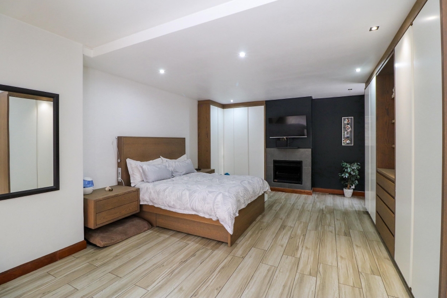 4 Bedroom Property for Sale in Bedfordview Gauteng