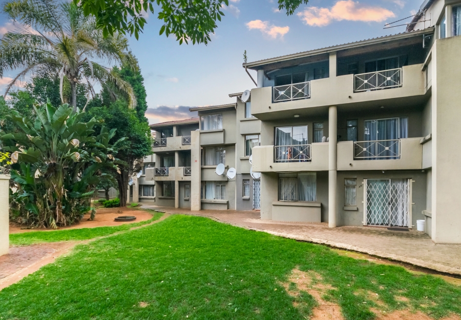 2 Bedroom Property for Sale in Florida Gauteng