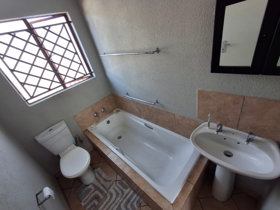 3 Bedroom Property for Sale in Theresa Park Gauteng