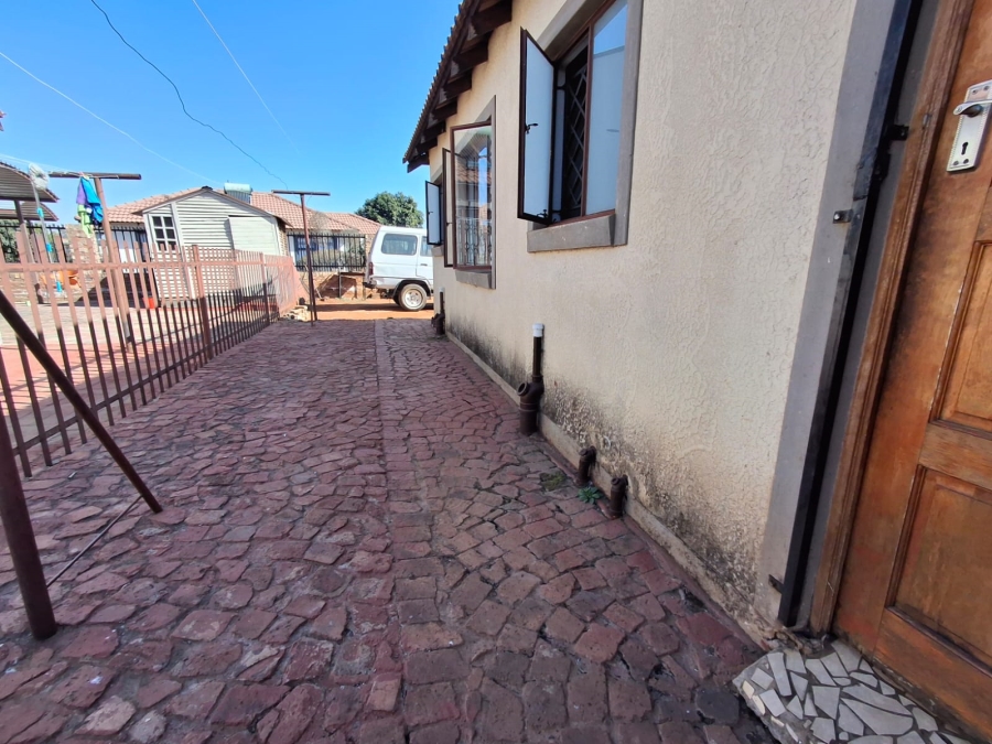 3 Bedroom Property for Sale in Theresa Park Gauteng