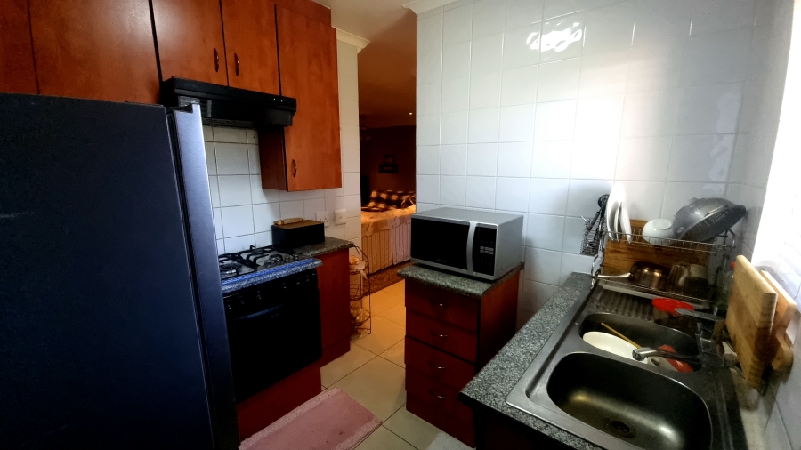 5 Bedroom Property for Sale in Crescent Wood Country Estate Gauteng