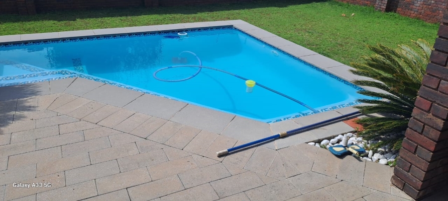 4 Bedroom Property for Sale in New State Areas Gauteng