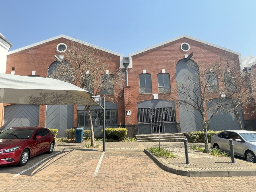 To Let commercial Property for Rent in Randjespark Gauteng