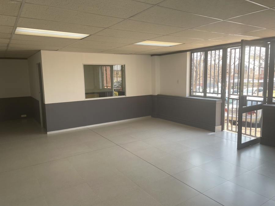 To Let commercial Property for Rent in Randjespark Gauteng