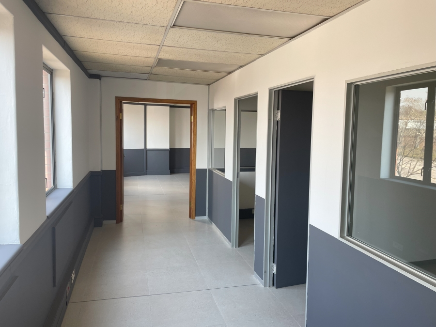 To Let commercial Property for Rent in Randjespark Gauteng