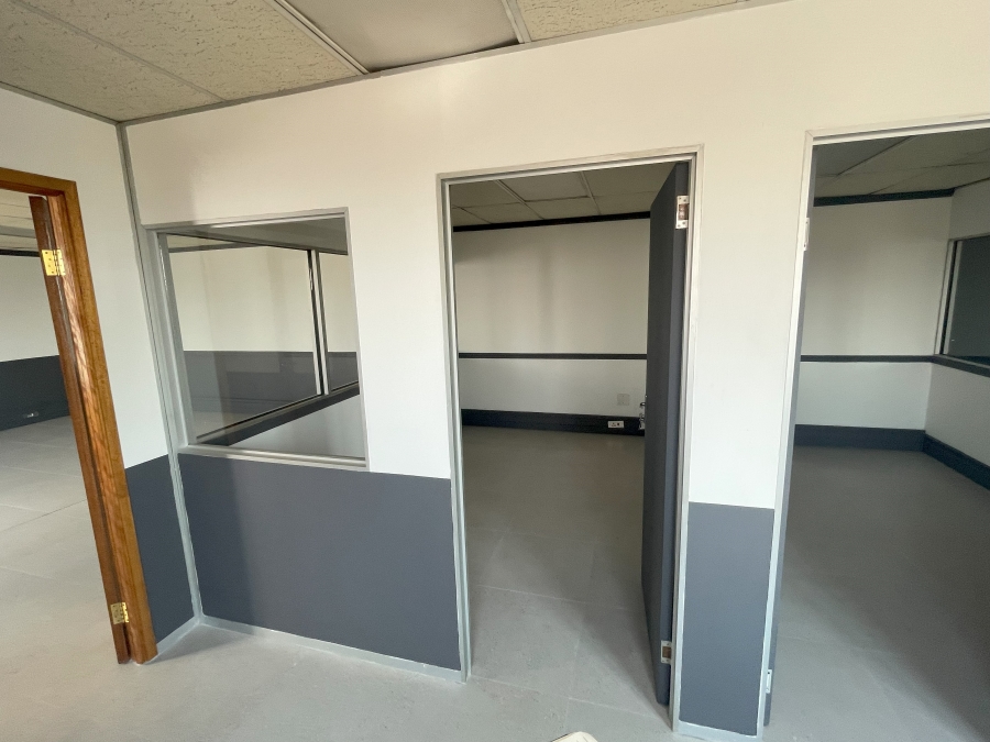 To Let commercial Property for Rent in Randjespark Gauteng