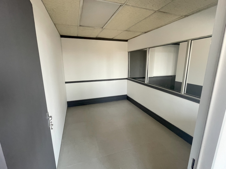 To Let commercial Property for Rent in Randjespark Gauteng