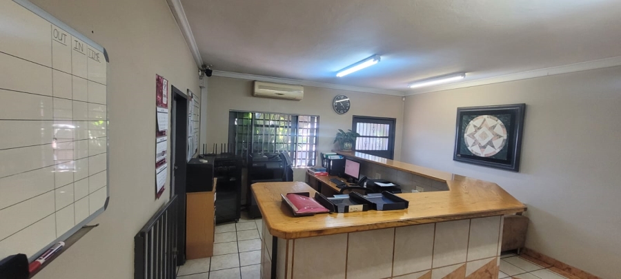 Commercial Property for Sale in Clayville Industria Gauteng
