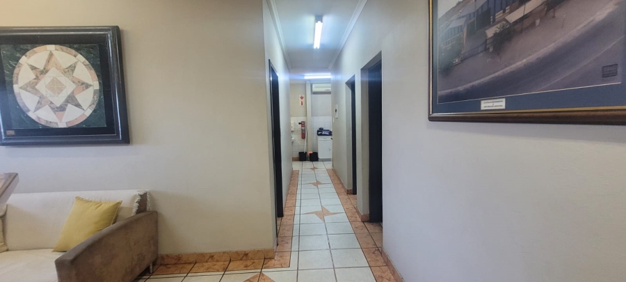 Commercial Property for Sale in Clayville Industria Gauteng
